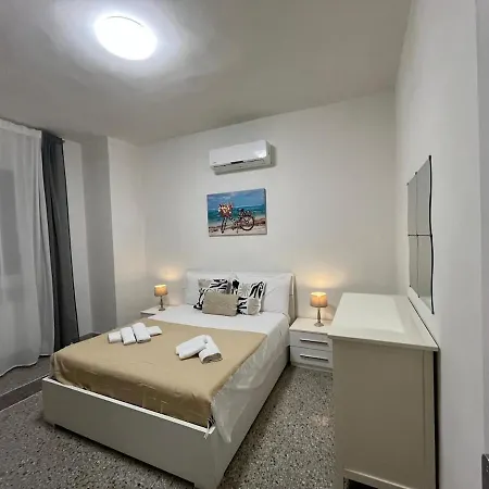 Turistico In Via Trincere Daire *