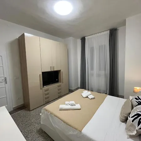 Turistico In Via Trincere Daire